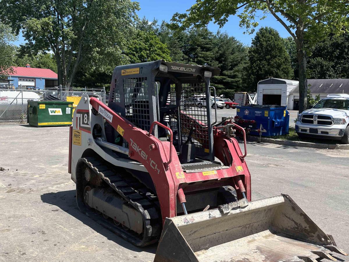 2020 Takeuchi TL8