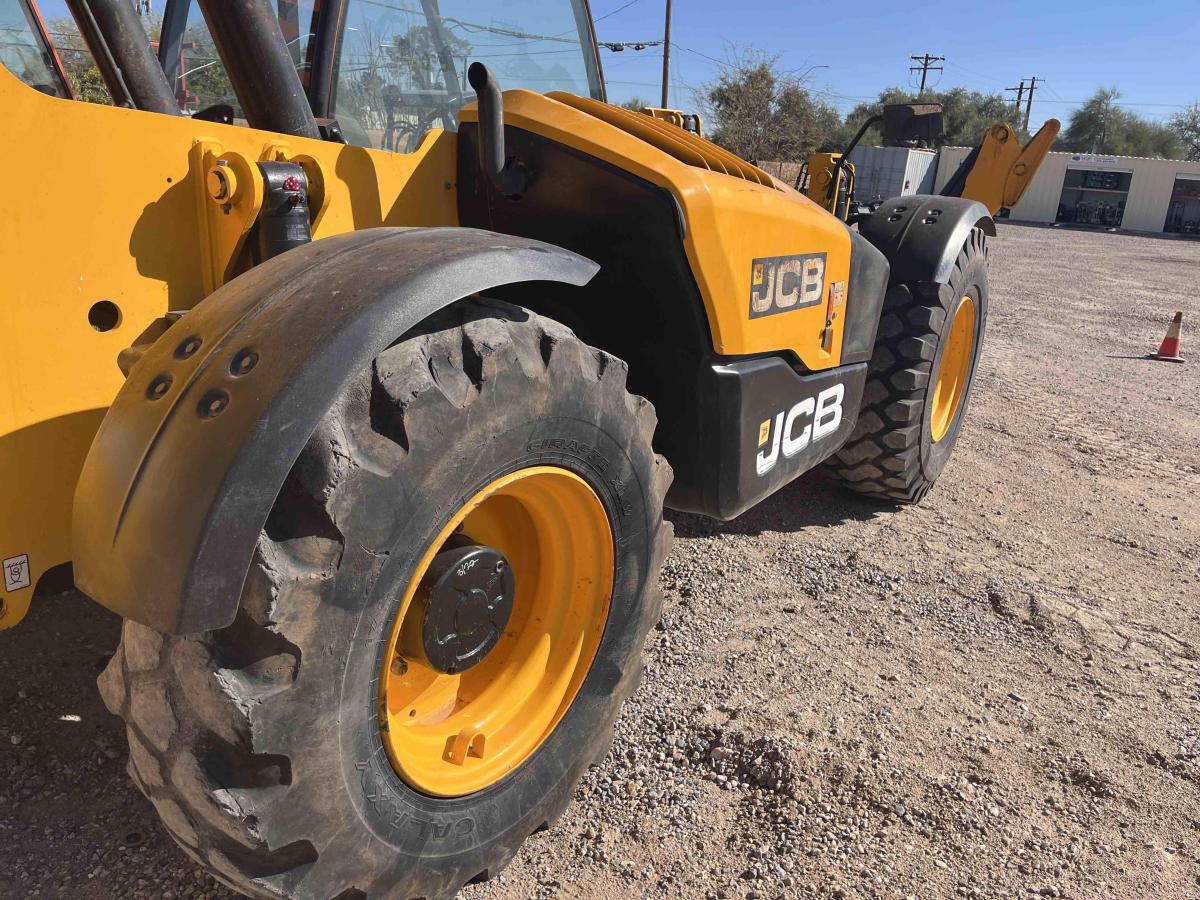 2016 JCB 512-56