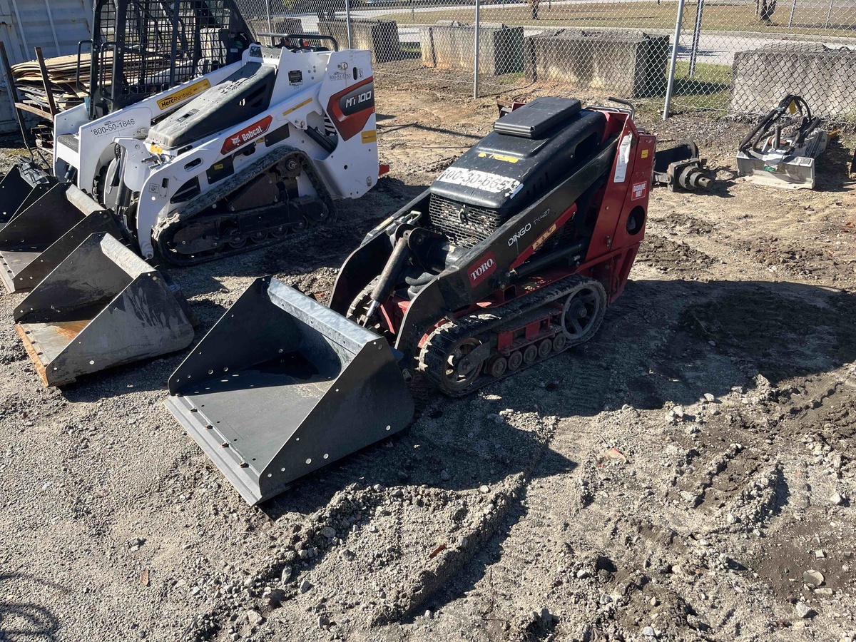 2021 Toro DINGO TX 427-2