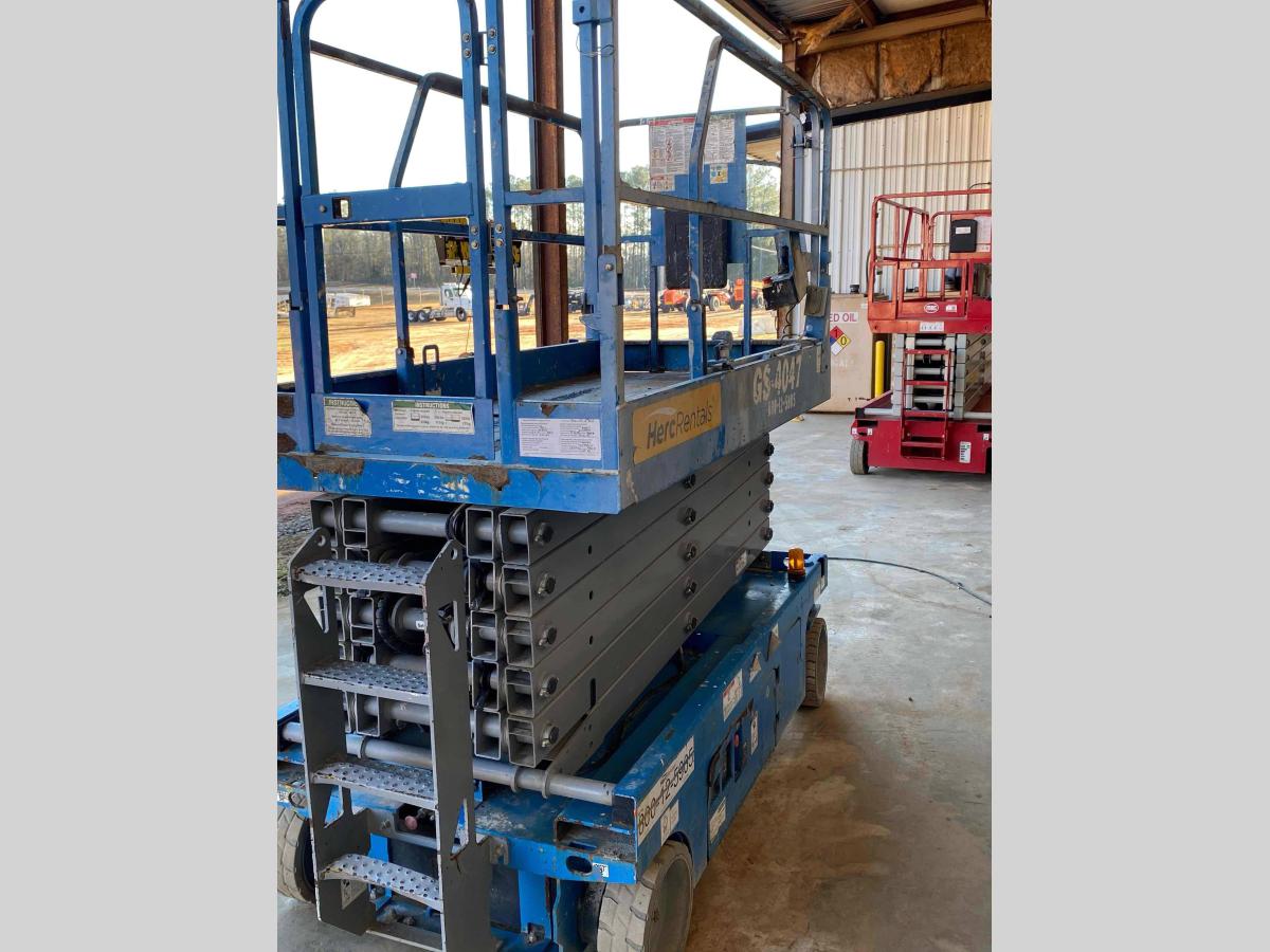 2016 Genie GS-4047