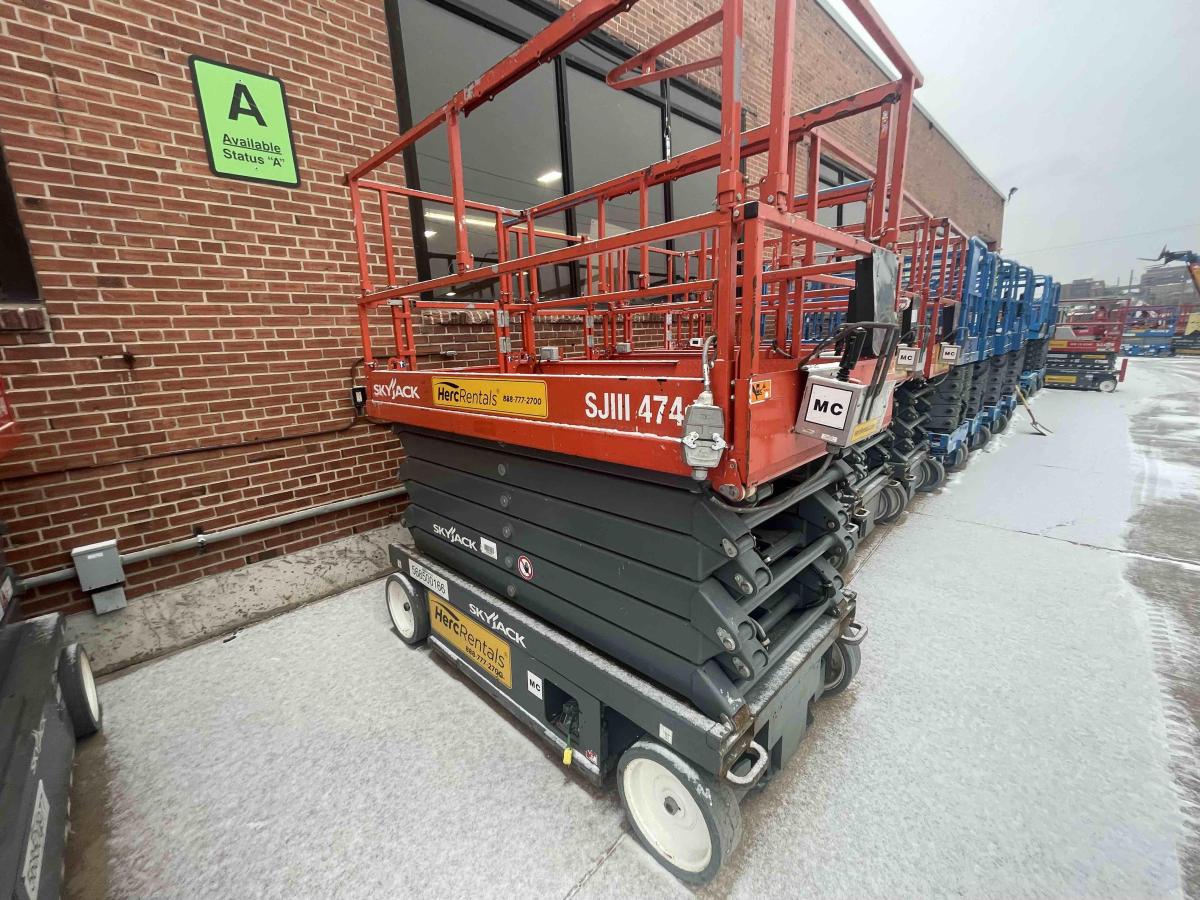 2018 Skyjack SJ4740