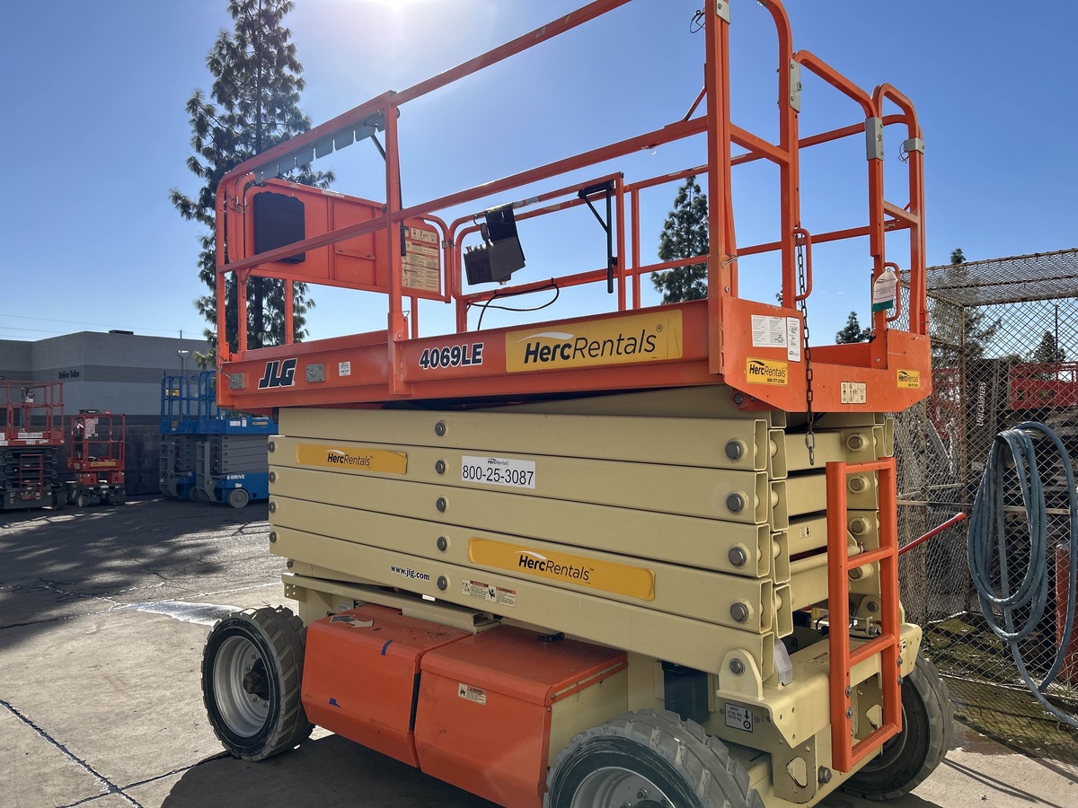 2019 JLG 4069LE-6