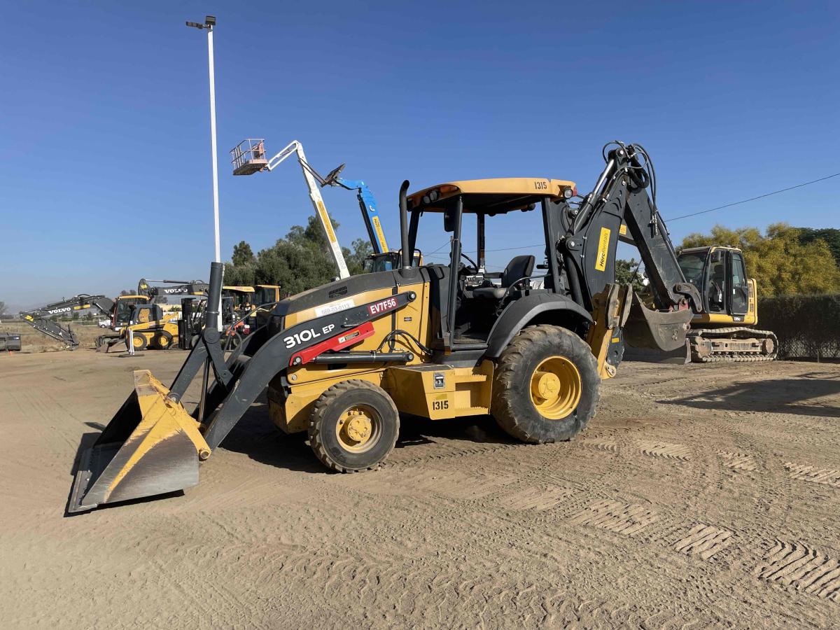2019 John Deere 310