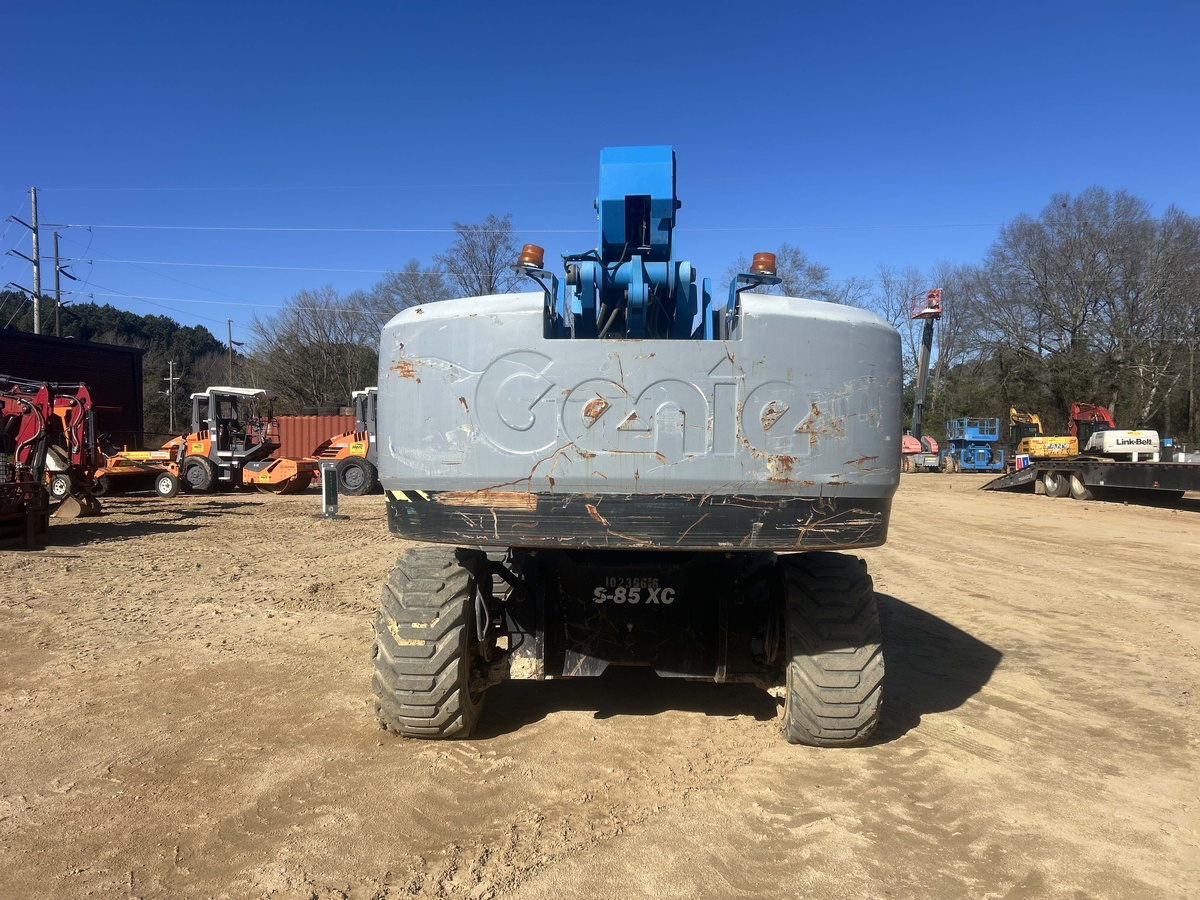 2018 Genie S-85-5