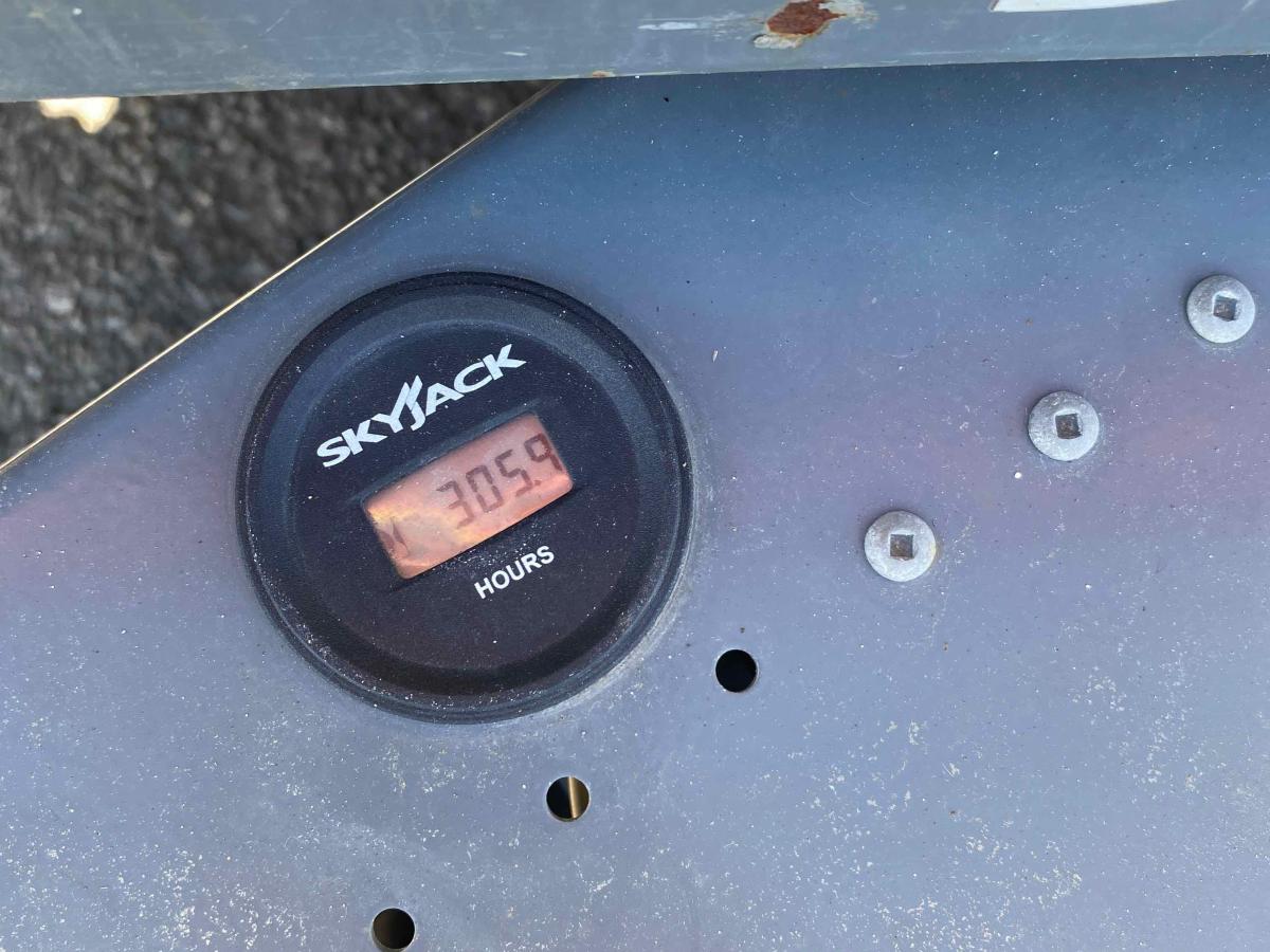 2017 Skyjack SJ3219-4