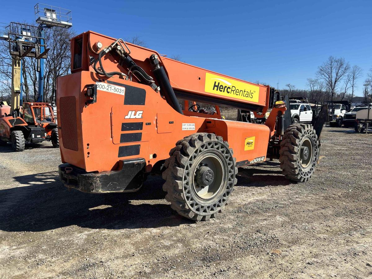 2018 SkyTrak 10054