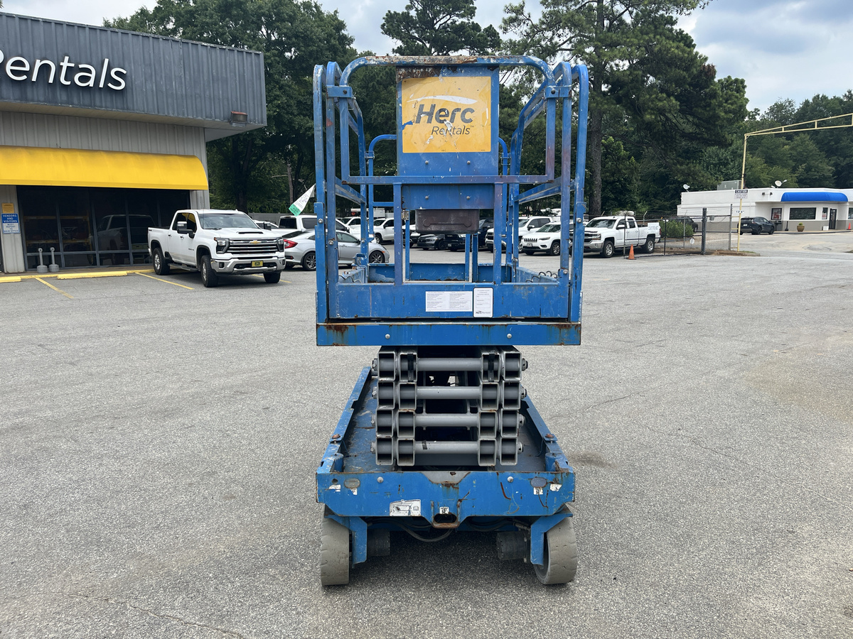2018 Genie GS-3246-4