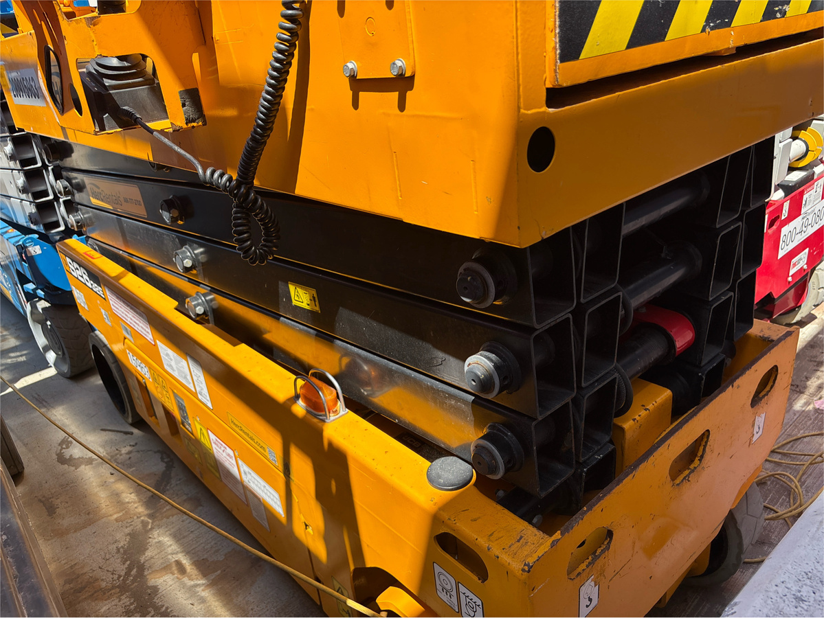 2023 JCB S2632E-6