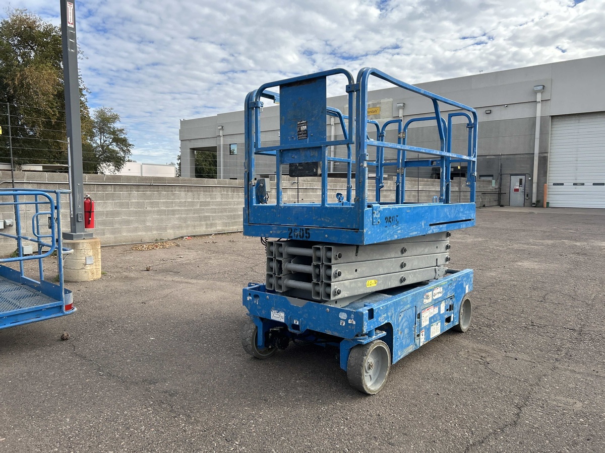 2016 Genie GS-2646-8