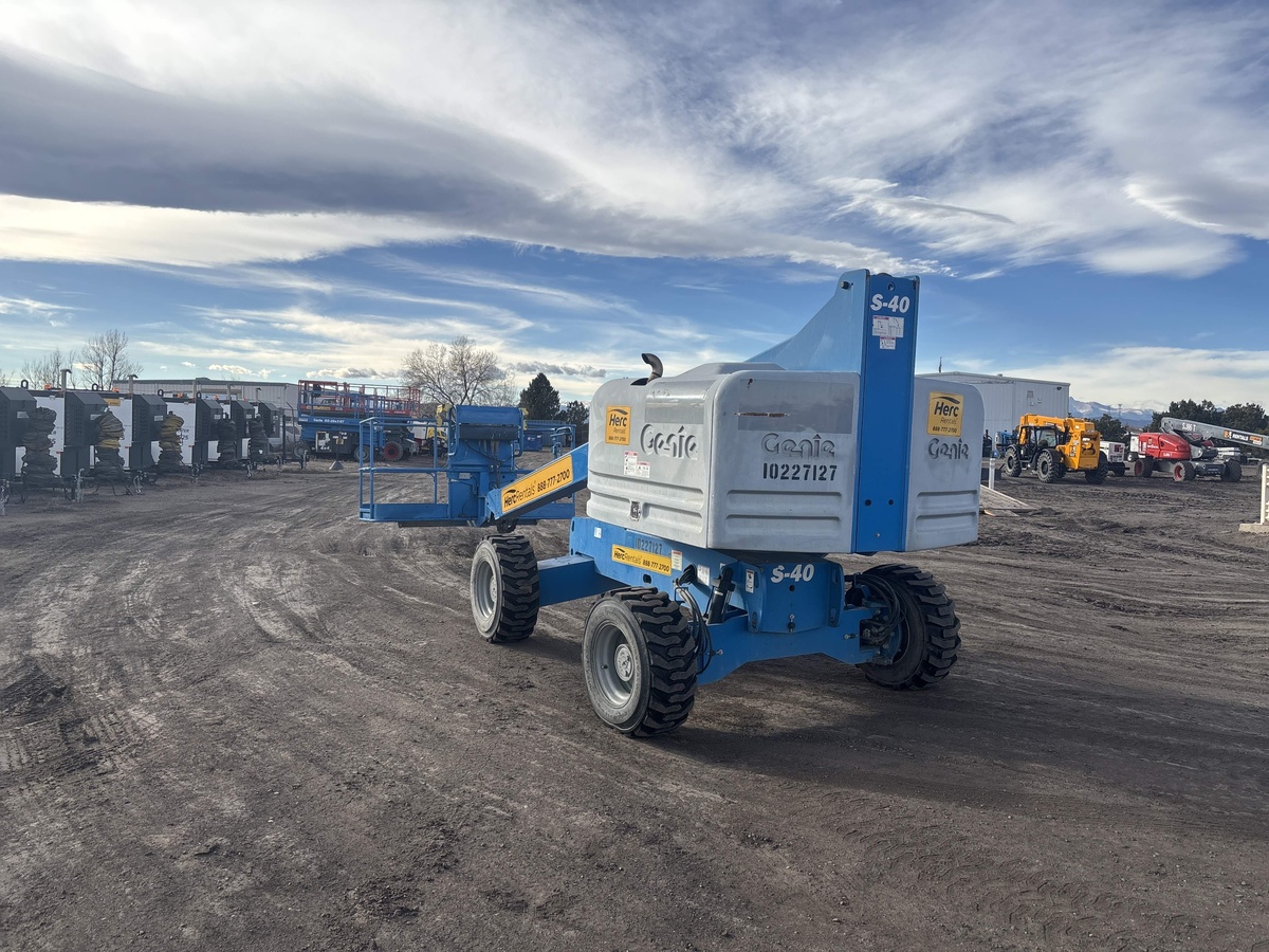 2017 Genie S-40-5