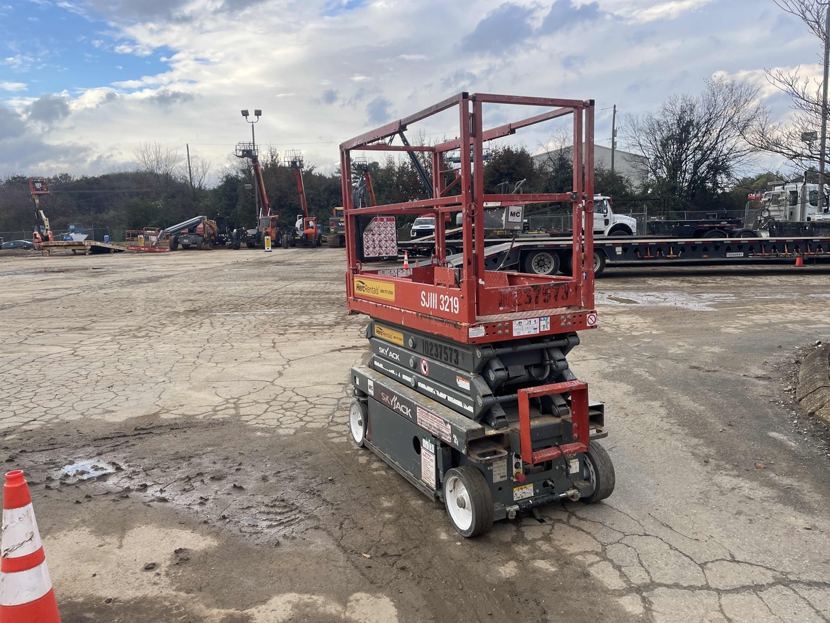 2018 Skyjack SJ3219-2
