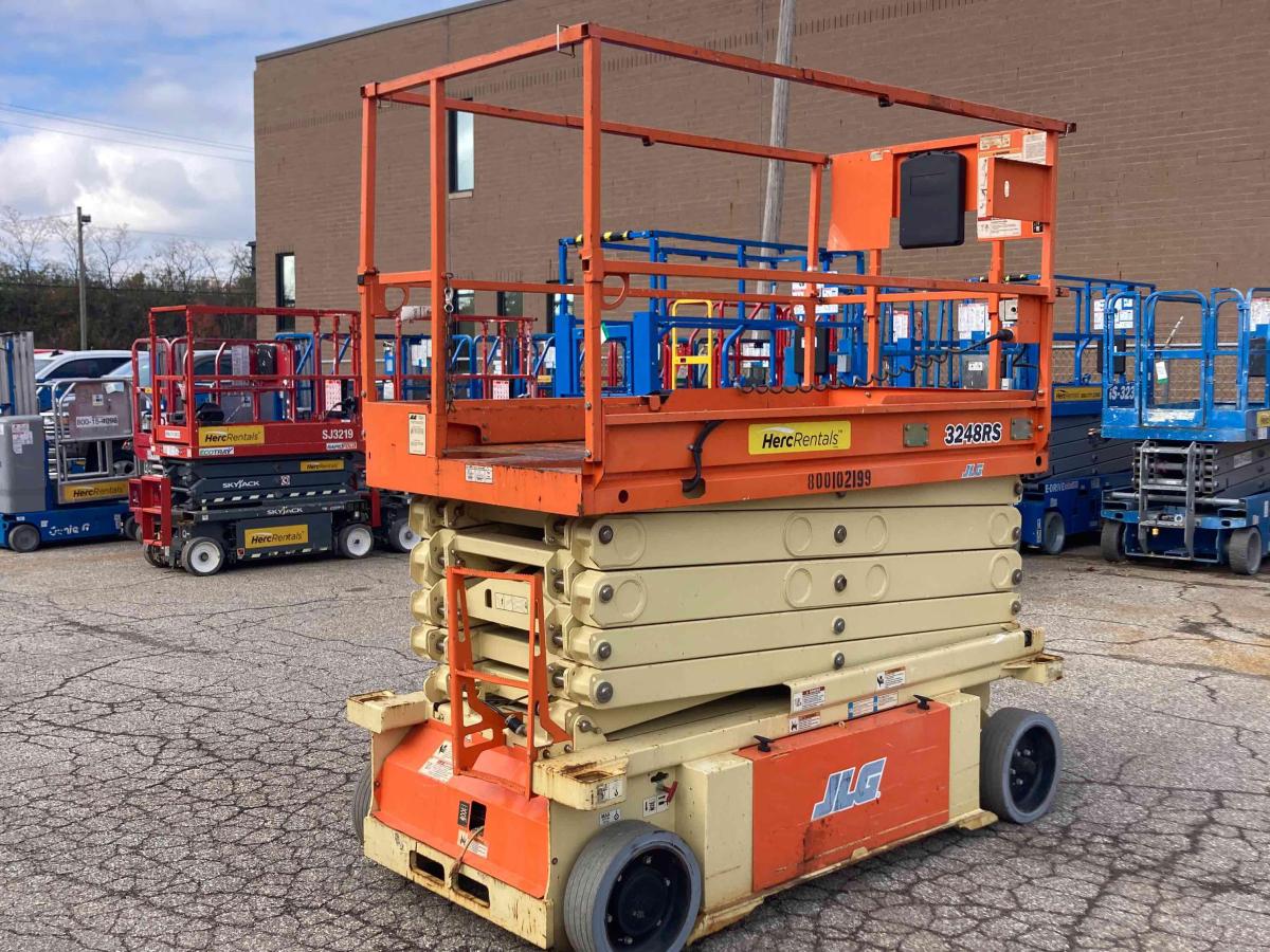 2016 JLG 3248RS