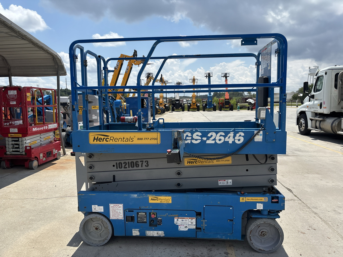 2017 Genie GS-2646-13