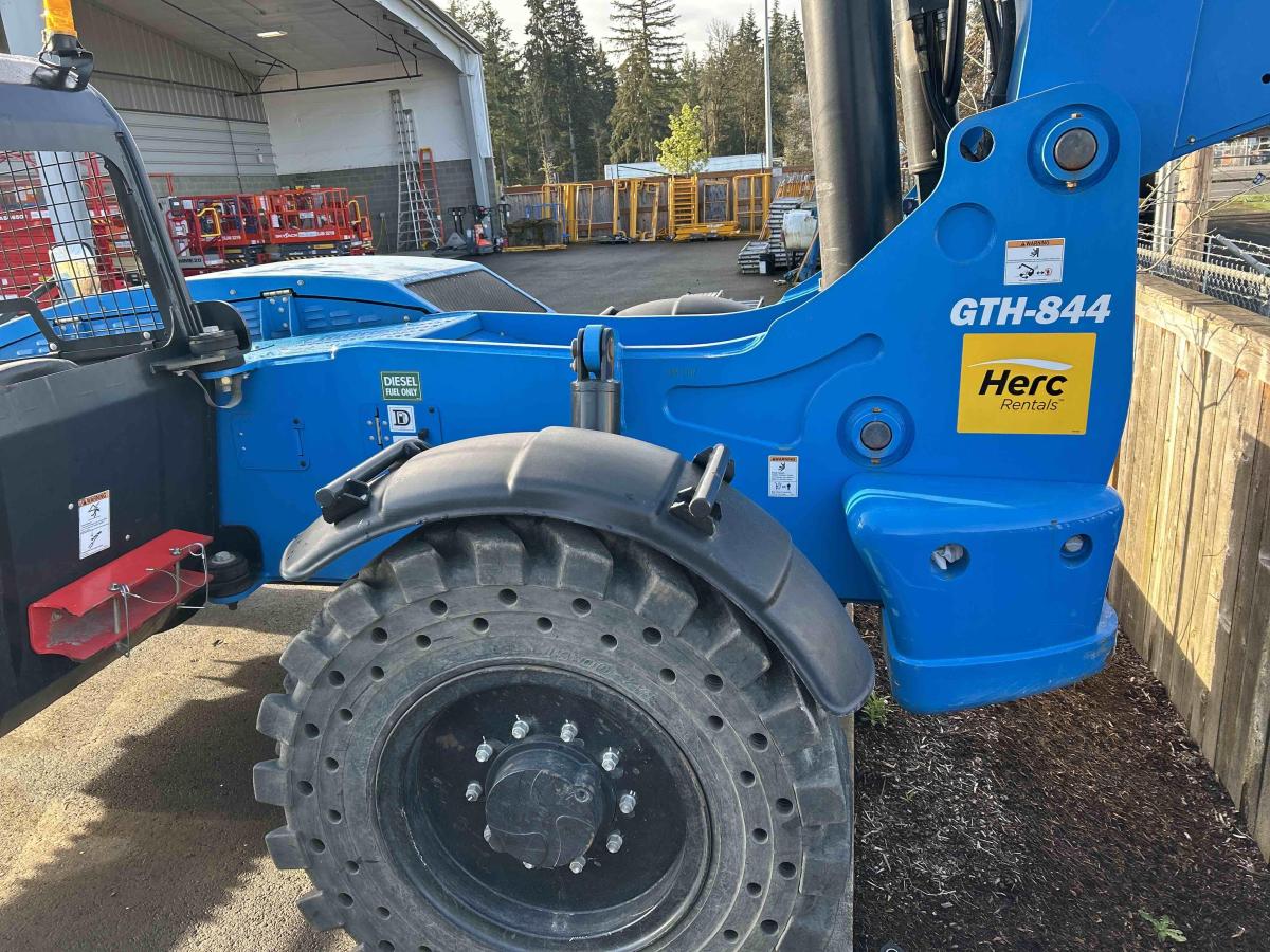 2018 Genie GTH 844-6