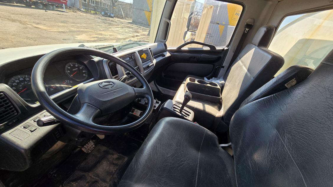 2019 Hino 338