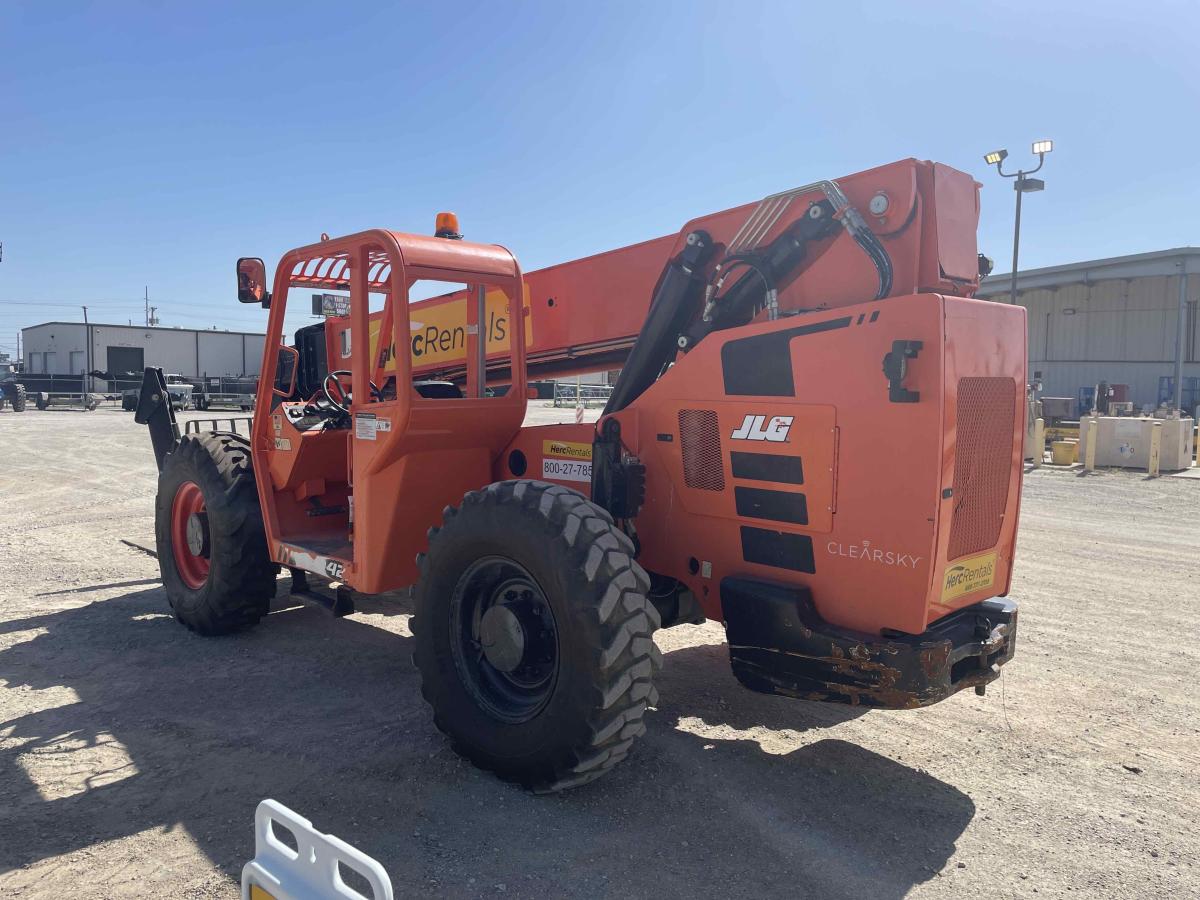2020 SkyTrak 10042