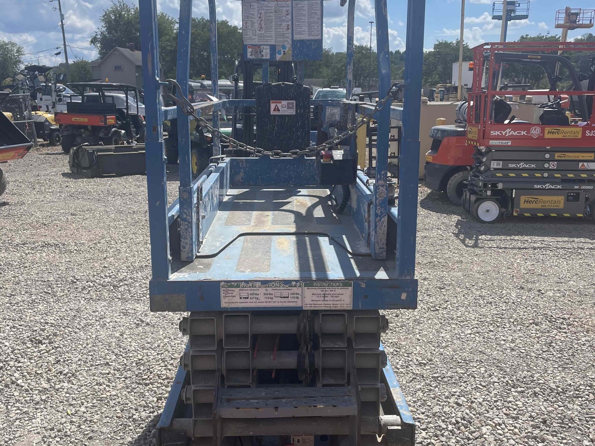 2018 Genie GS-1930-4