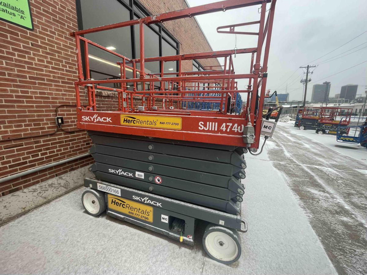 2018 Skyjack SJ4740