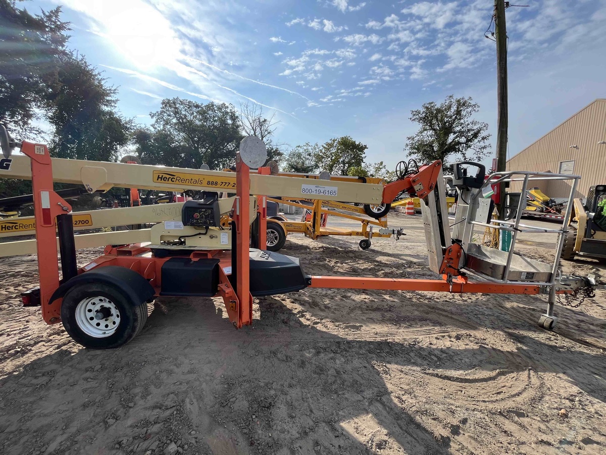 2018 JLG T500J