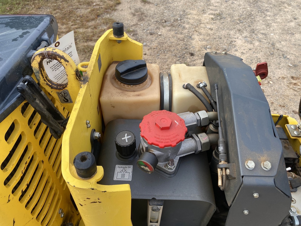 2020 BOMAG BMP8500-9