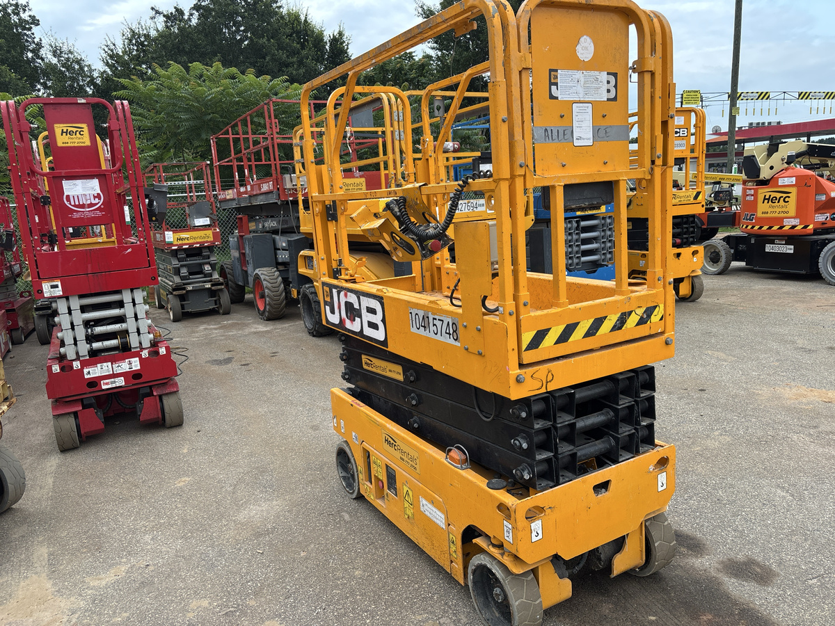 2023 JCB S1930E-2