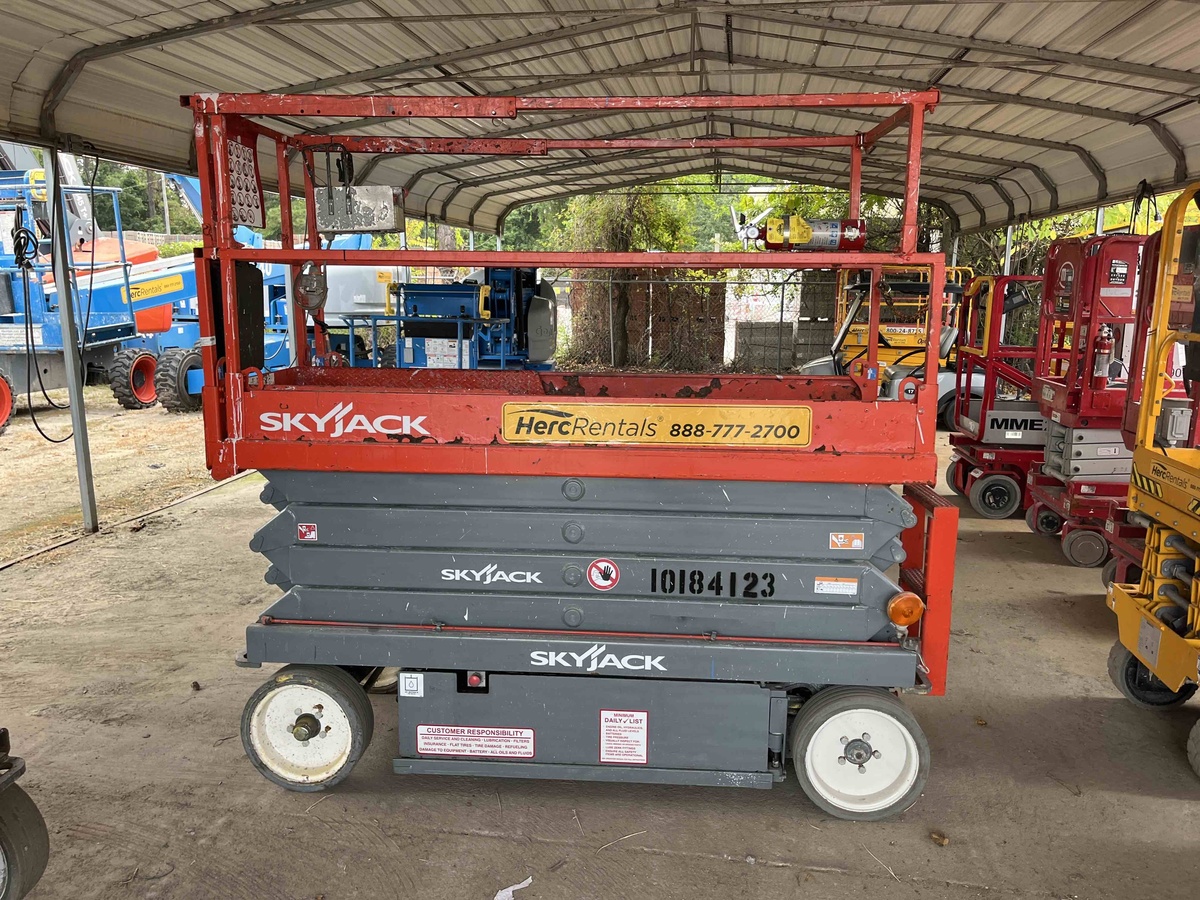 2015 Skyjack SJ3226-2