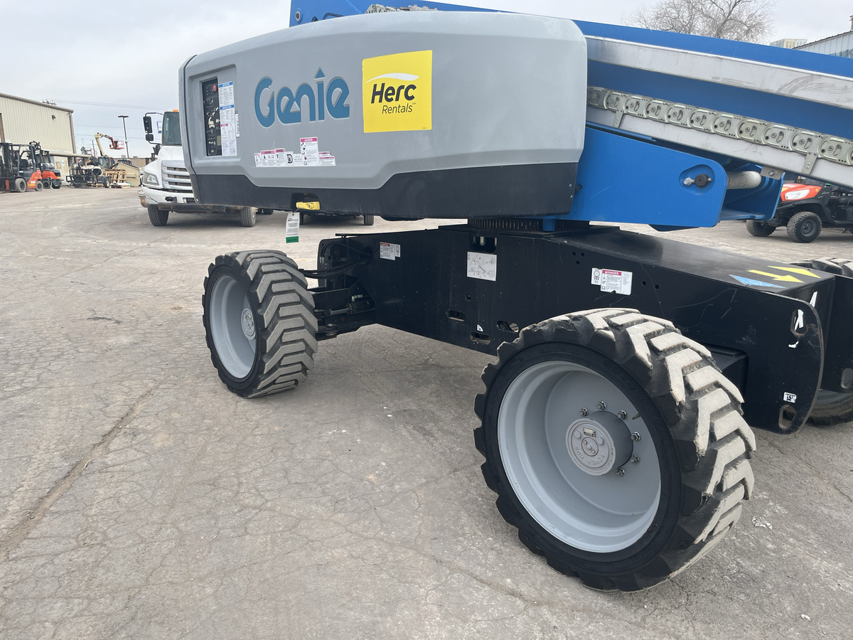 2018 Genie S-60X-12