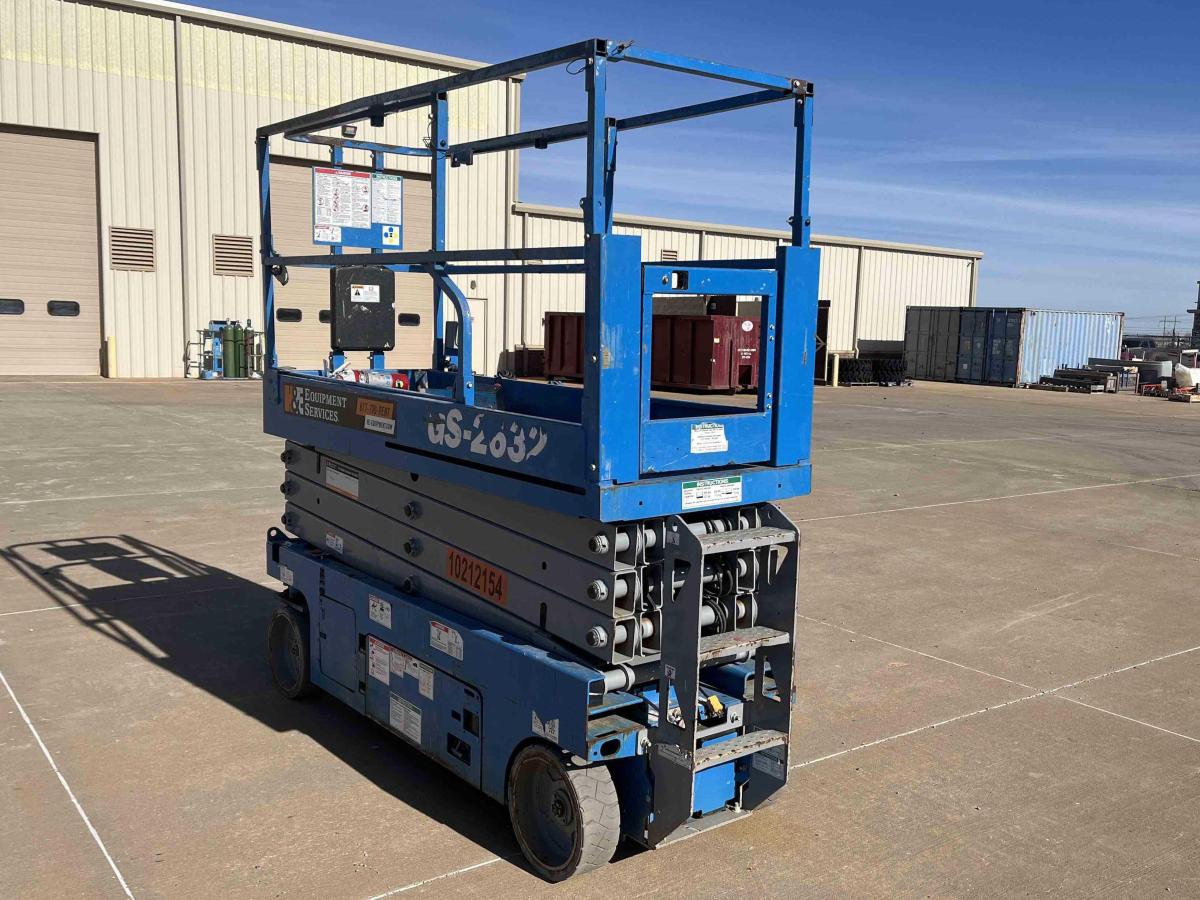 2017 Genie GS-2632-4