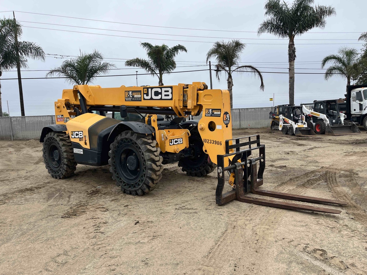 2018 JCB 509-42-2