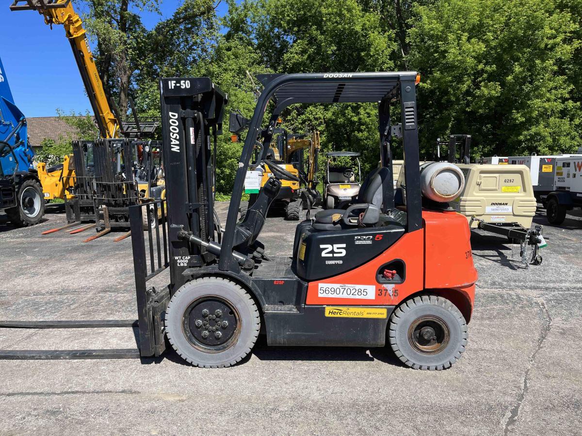 2014 Doosan G25P-5