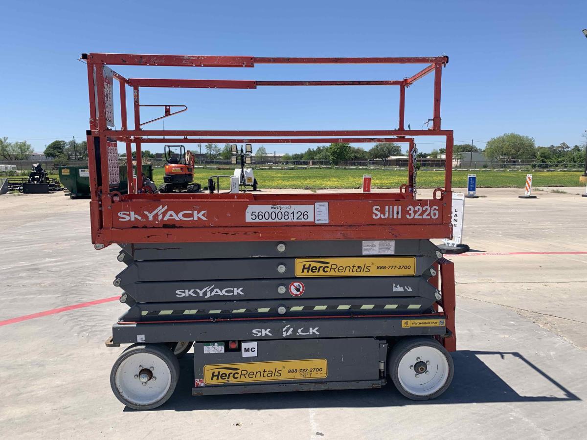 2016 Skyjack SJ3226