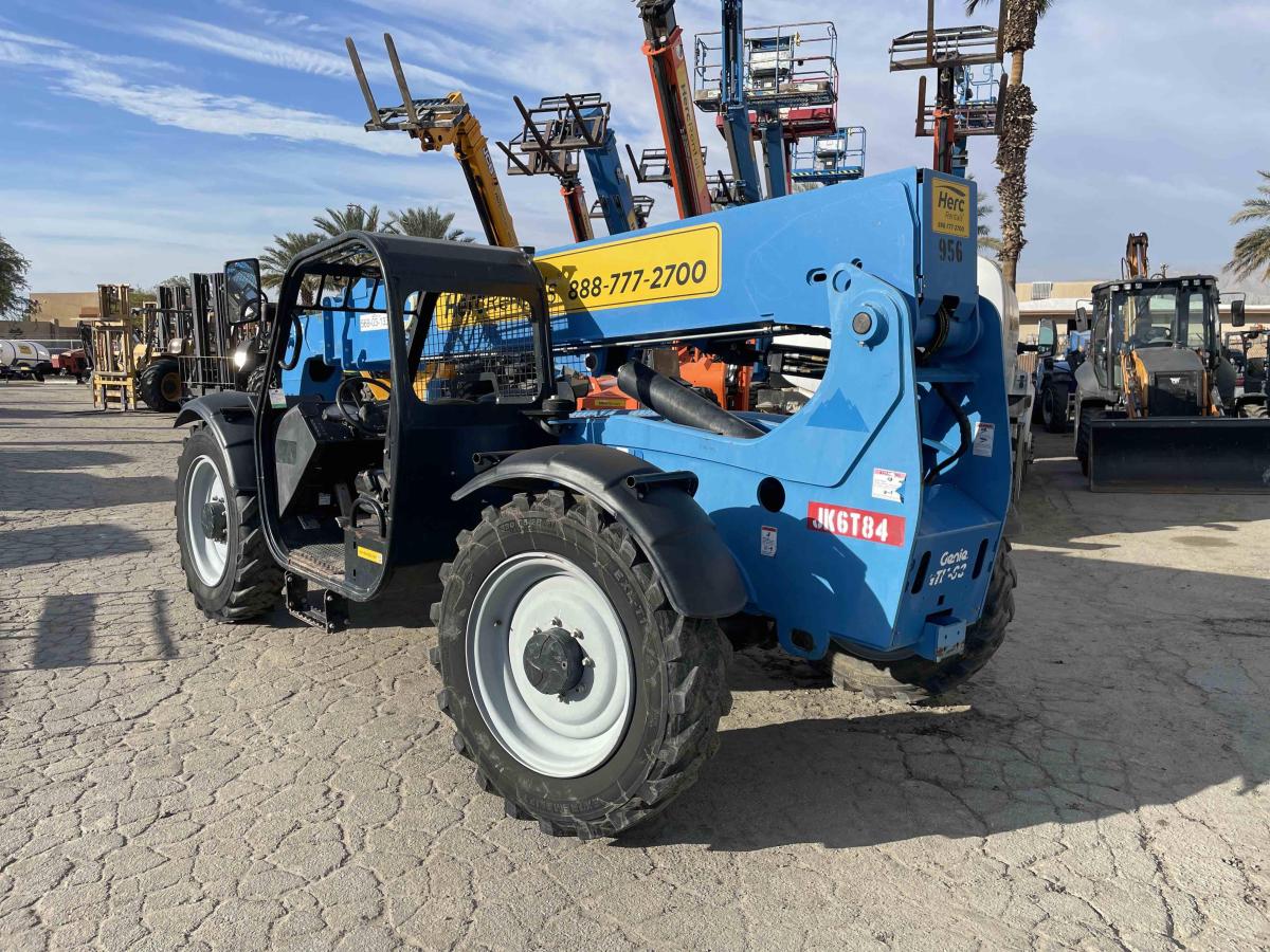 2017 Genie GTH-636