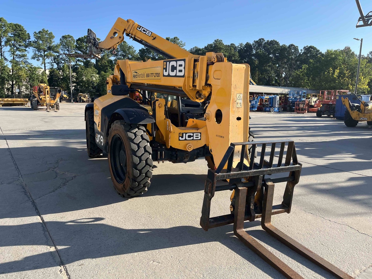 2021 JCB 507-42-6