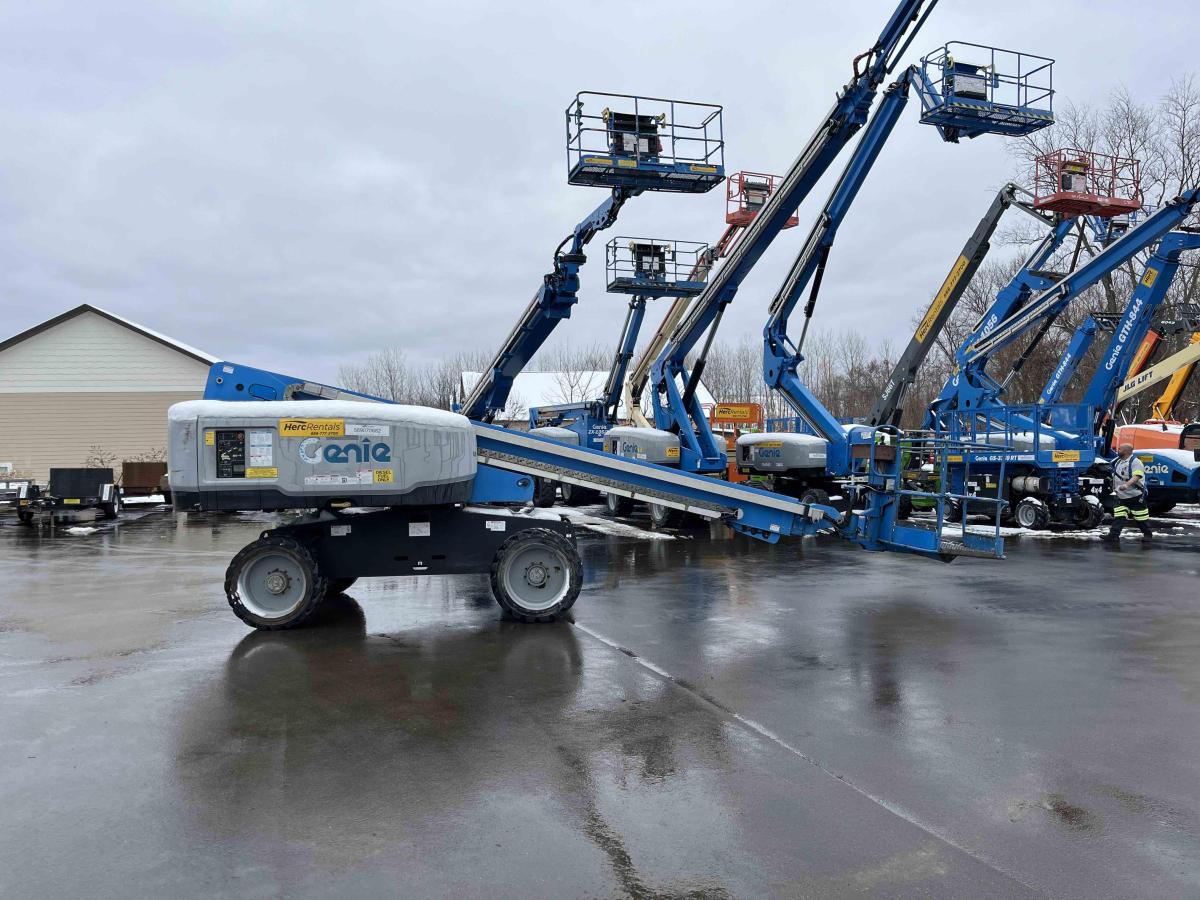 2015 Genie S-60XC