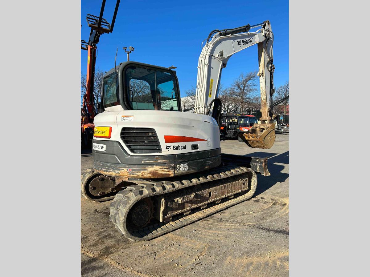 2017 Bobcat E85