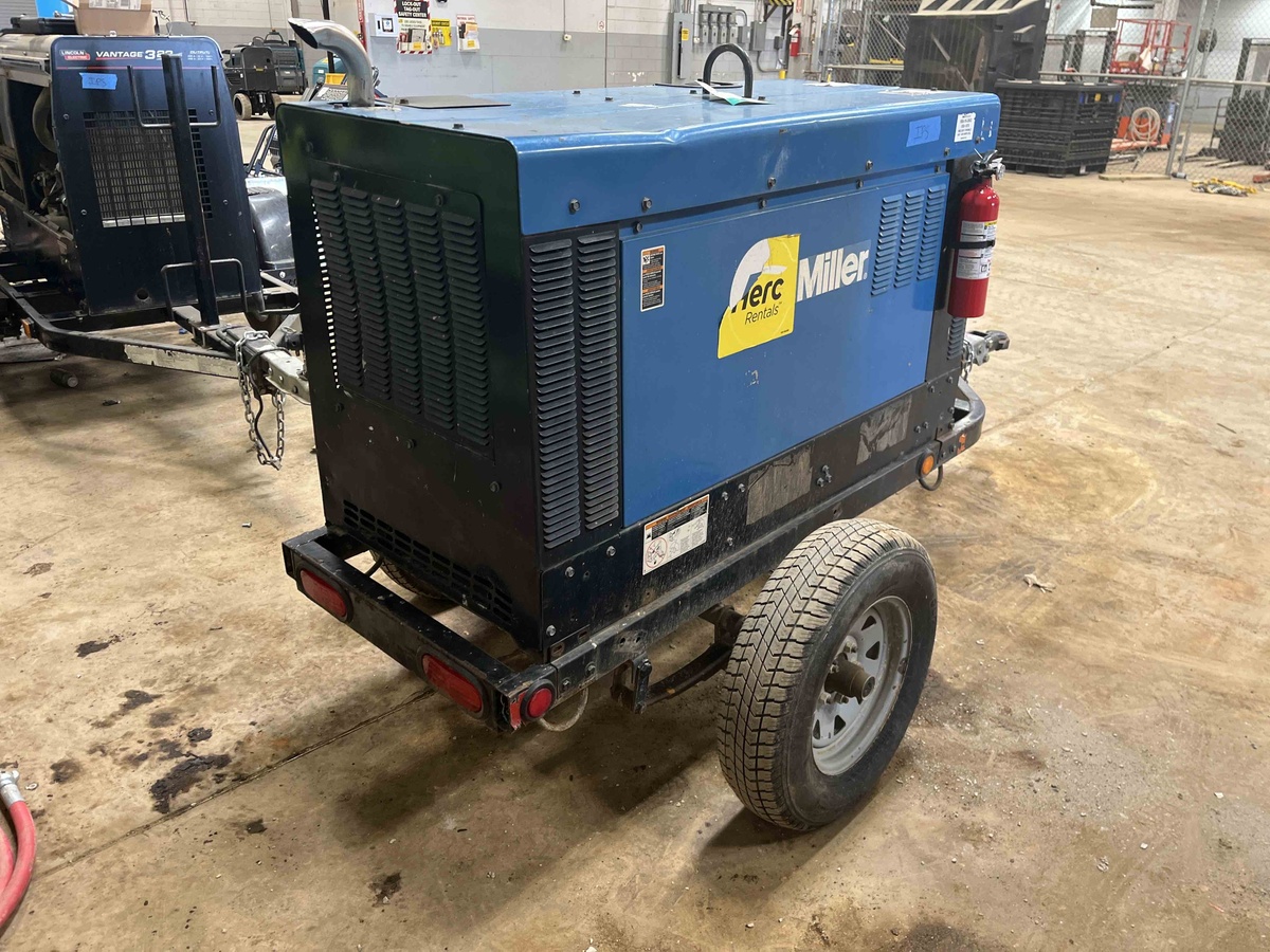 2018 Miller Big Blue 400 Pro-4