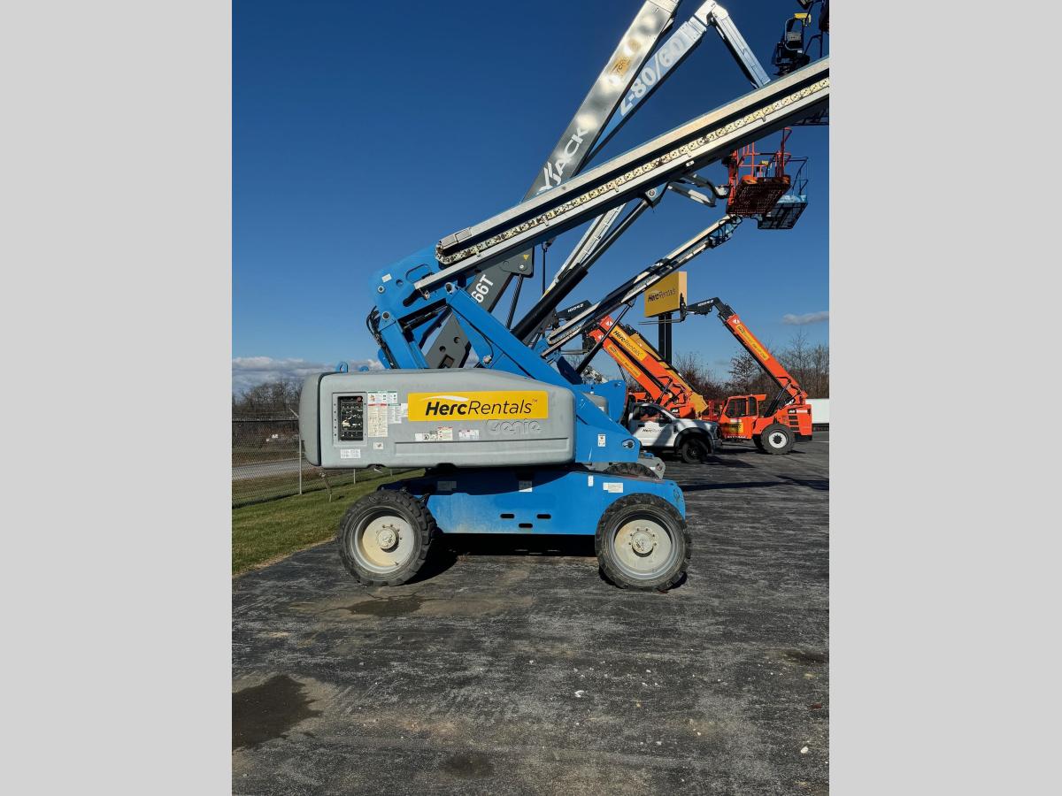 2012 Genie S-60X