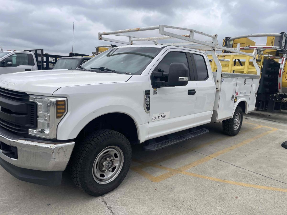 2019 Ford F350-2