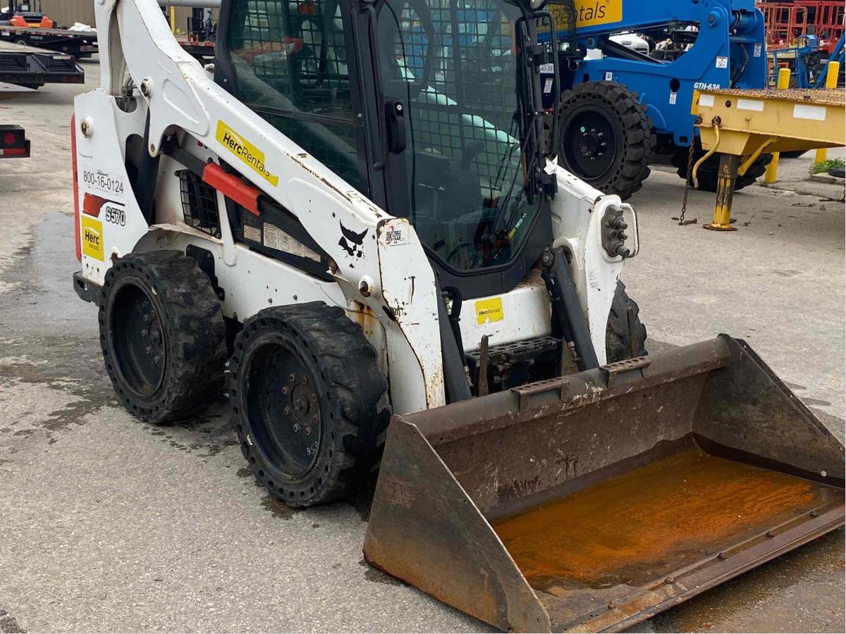2017 Bobcat S570