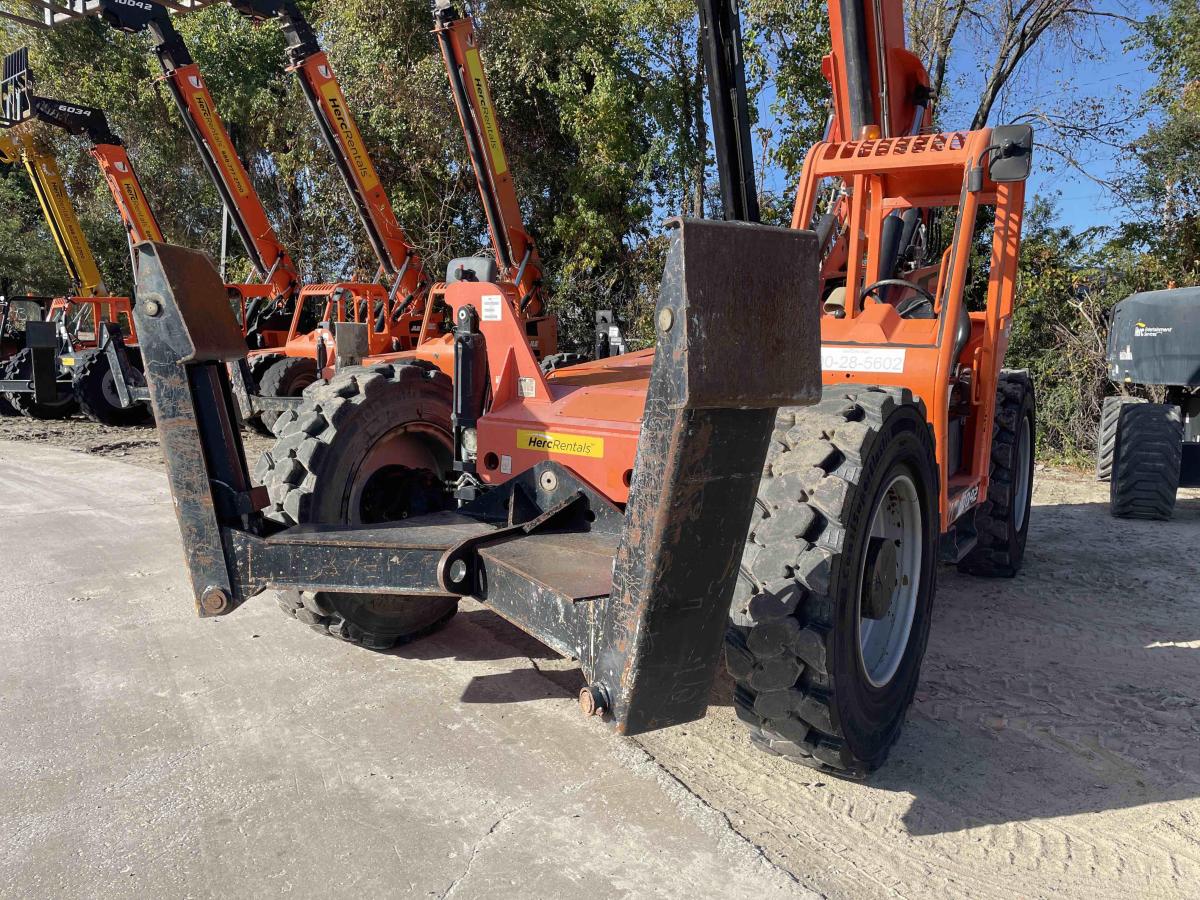 2020 SkyTrak 10042