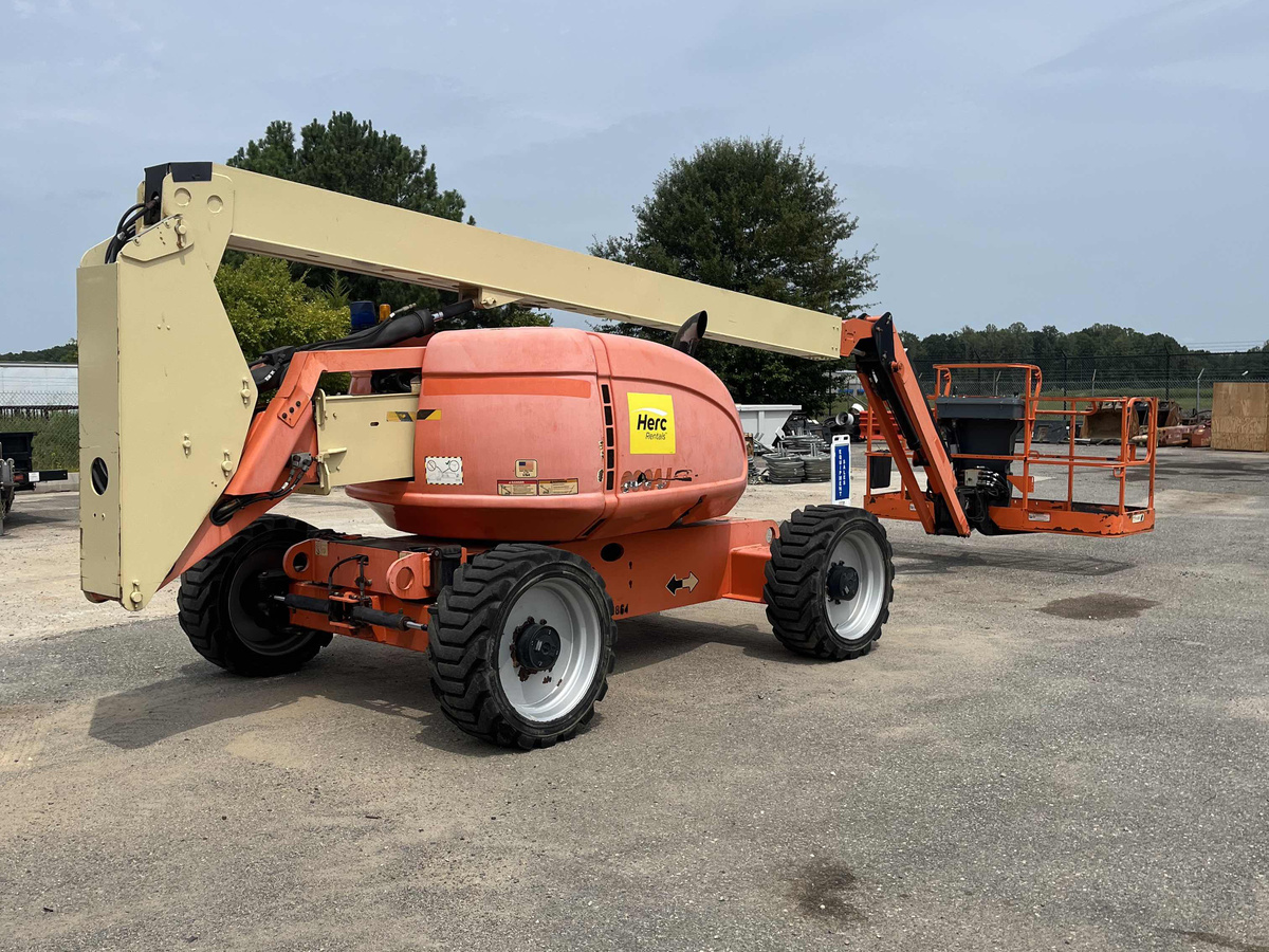 2015 JLG 600AJ
