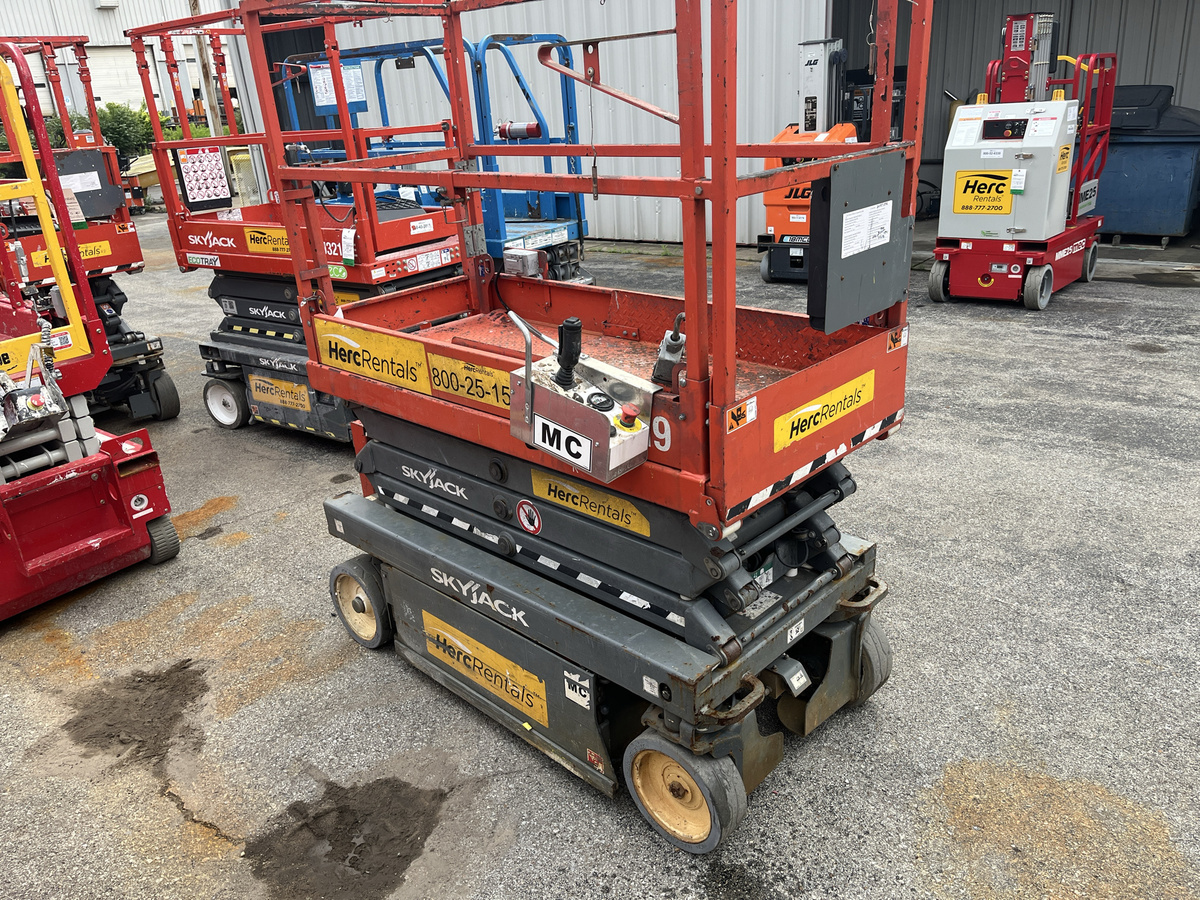 2019 Skyjack SJ3219
