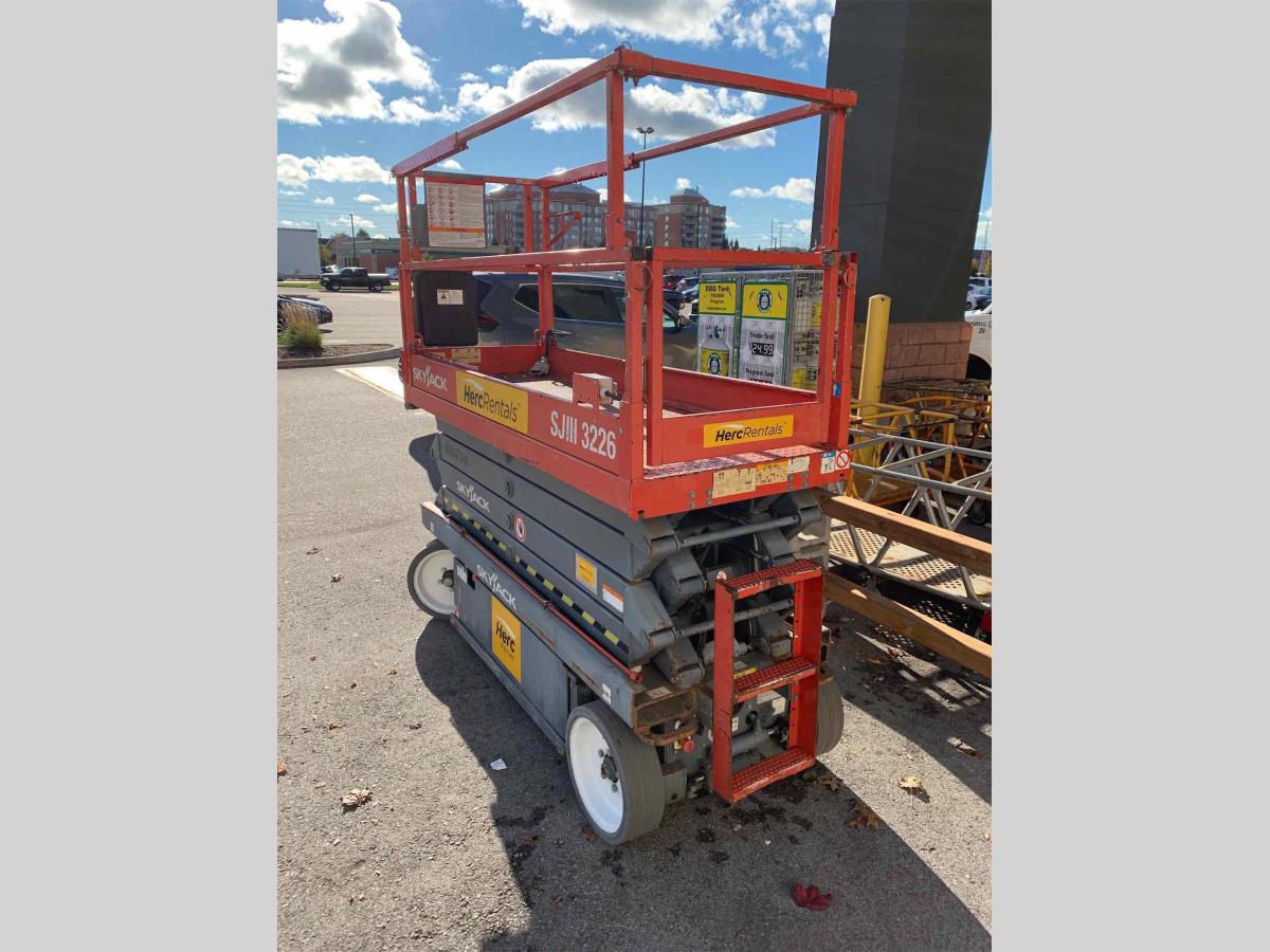 2015 Skyjack SJ3226