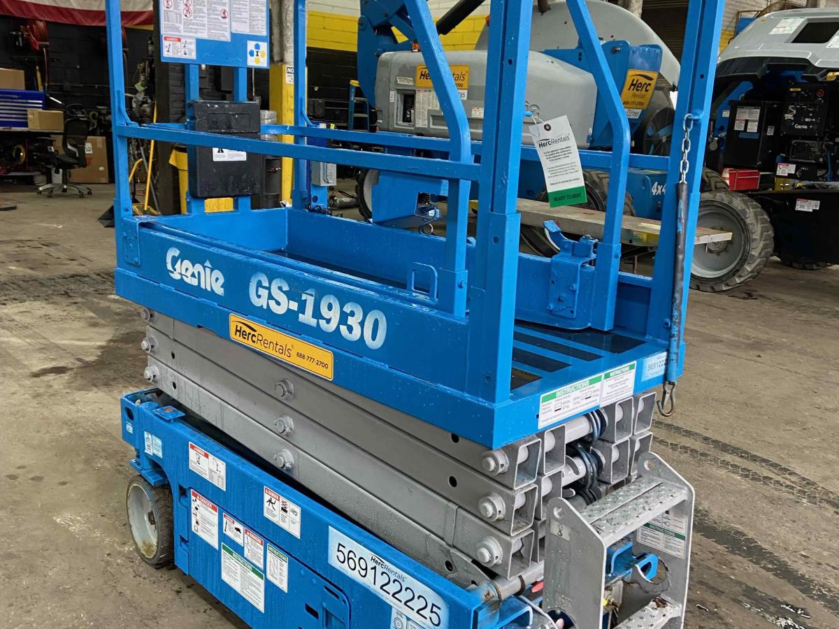 2017 Genie GS-1930-4