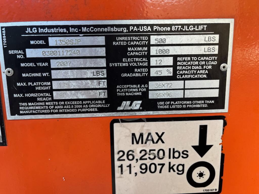 2008 JLG 600AJ