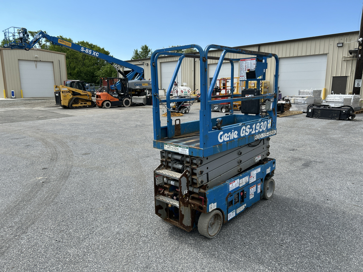 2017 Genie GS-1930-8
