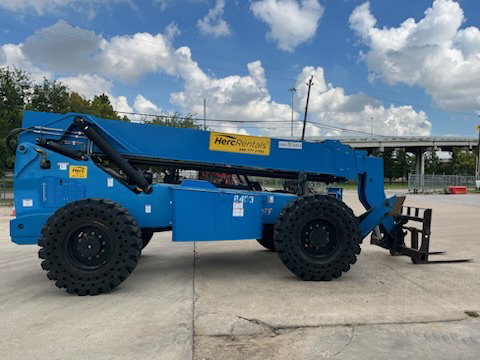 2017 Genie GTH-1056-2