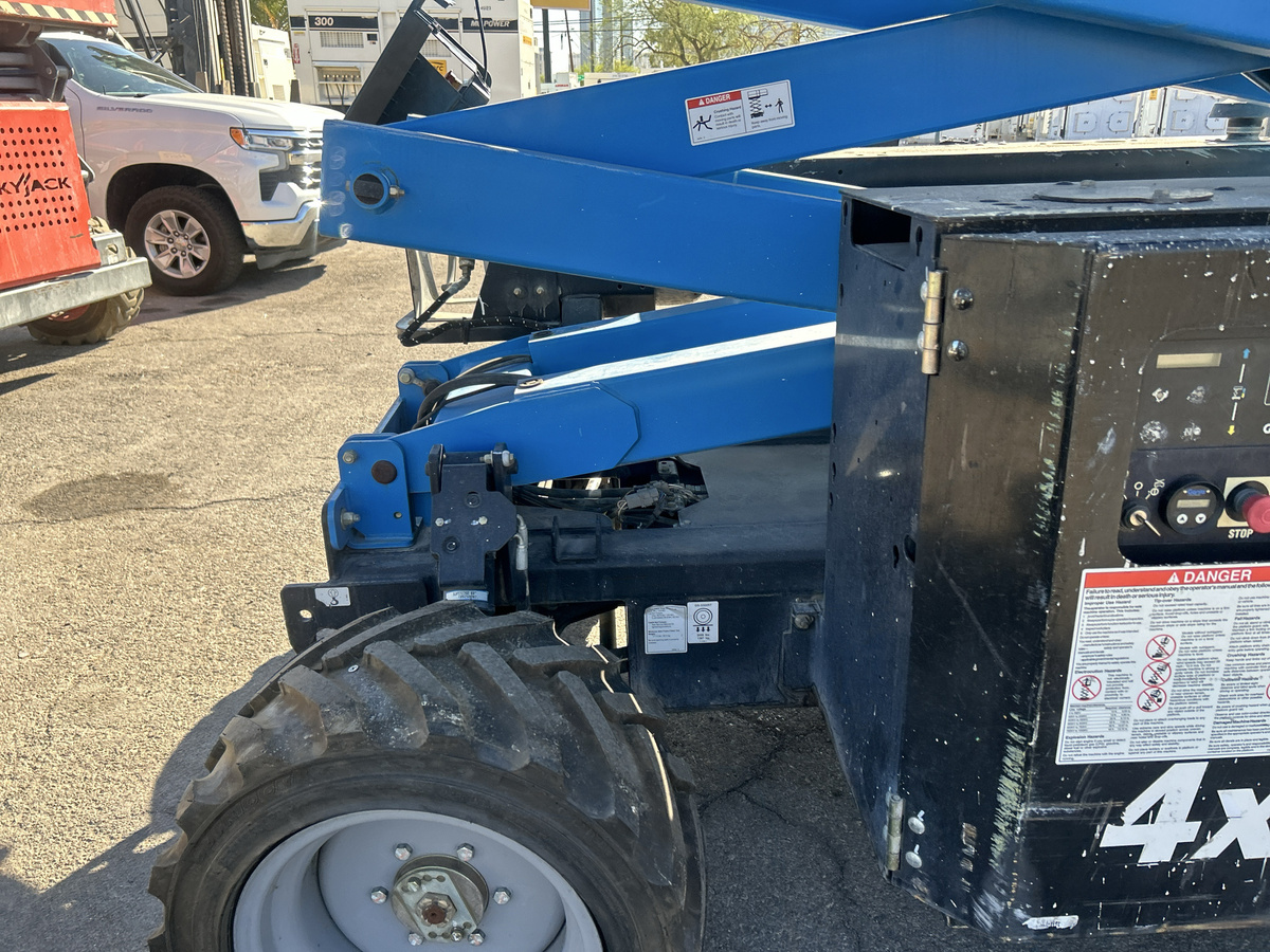 2017 Genie GS-3369 RT-15