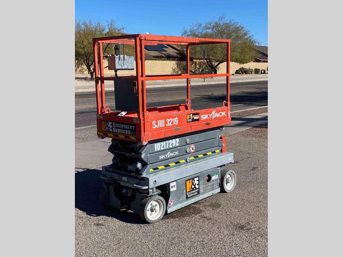 2017 Skyjack SJ3219