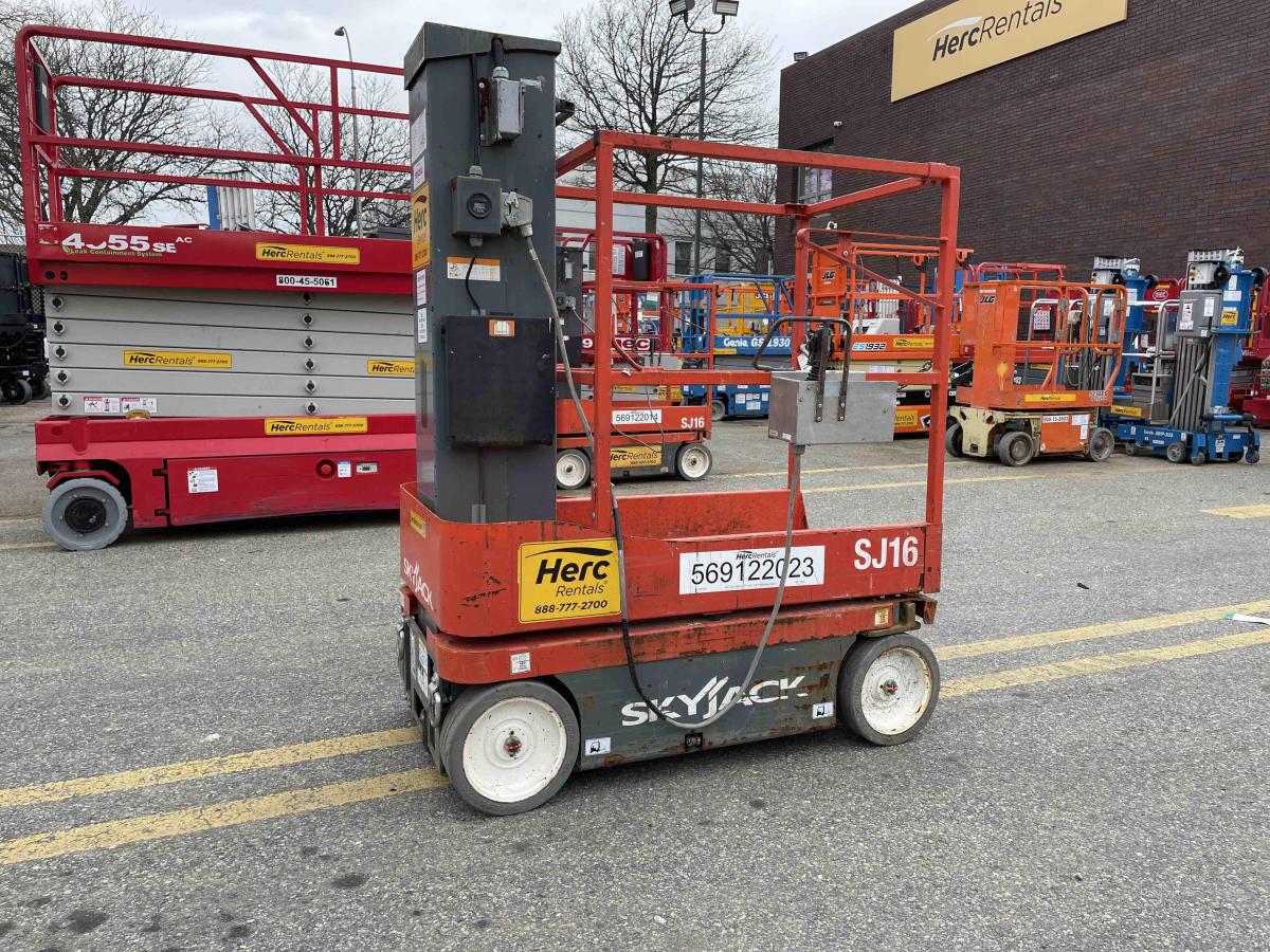 2019 Skyjack SJ16